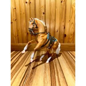 Vintage 2000. Large Breed Horse With Saddle 11” tall